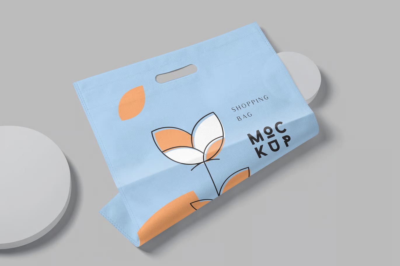 Free 5 Beautiful Shopping Bag Mockups 3