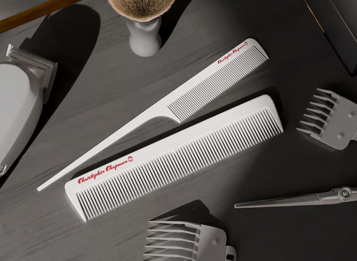 Free Comb Mockup 3