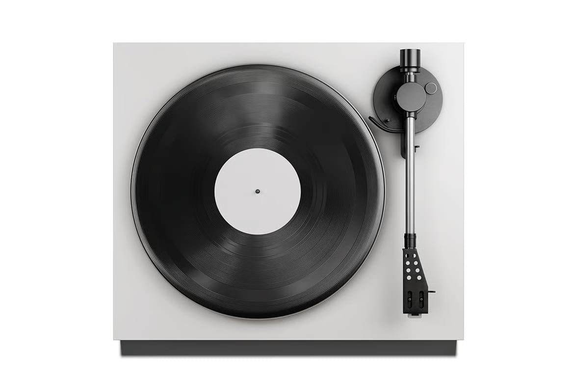 Free Vinyl Record Mockup 4