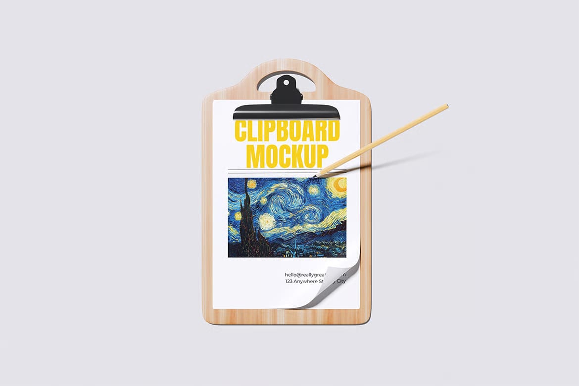 Free Clipboard Mockup 4