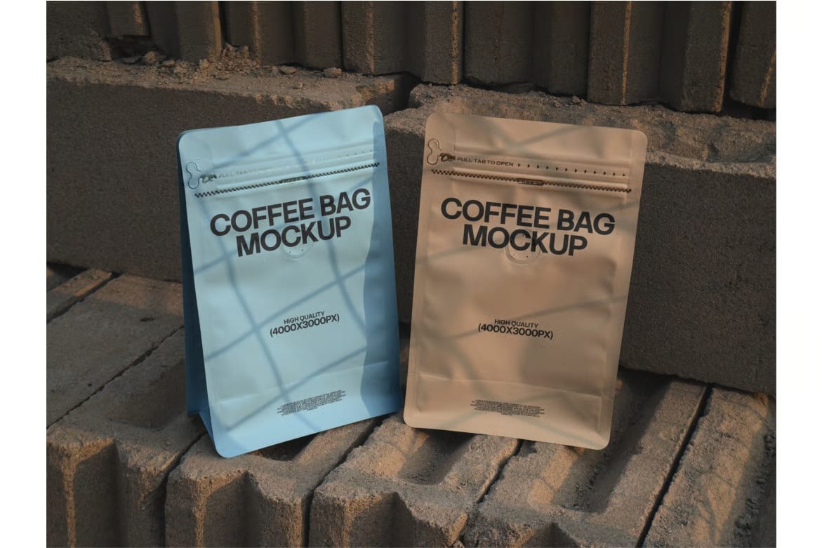 Free Coffee Bag Mockup 4