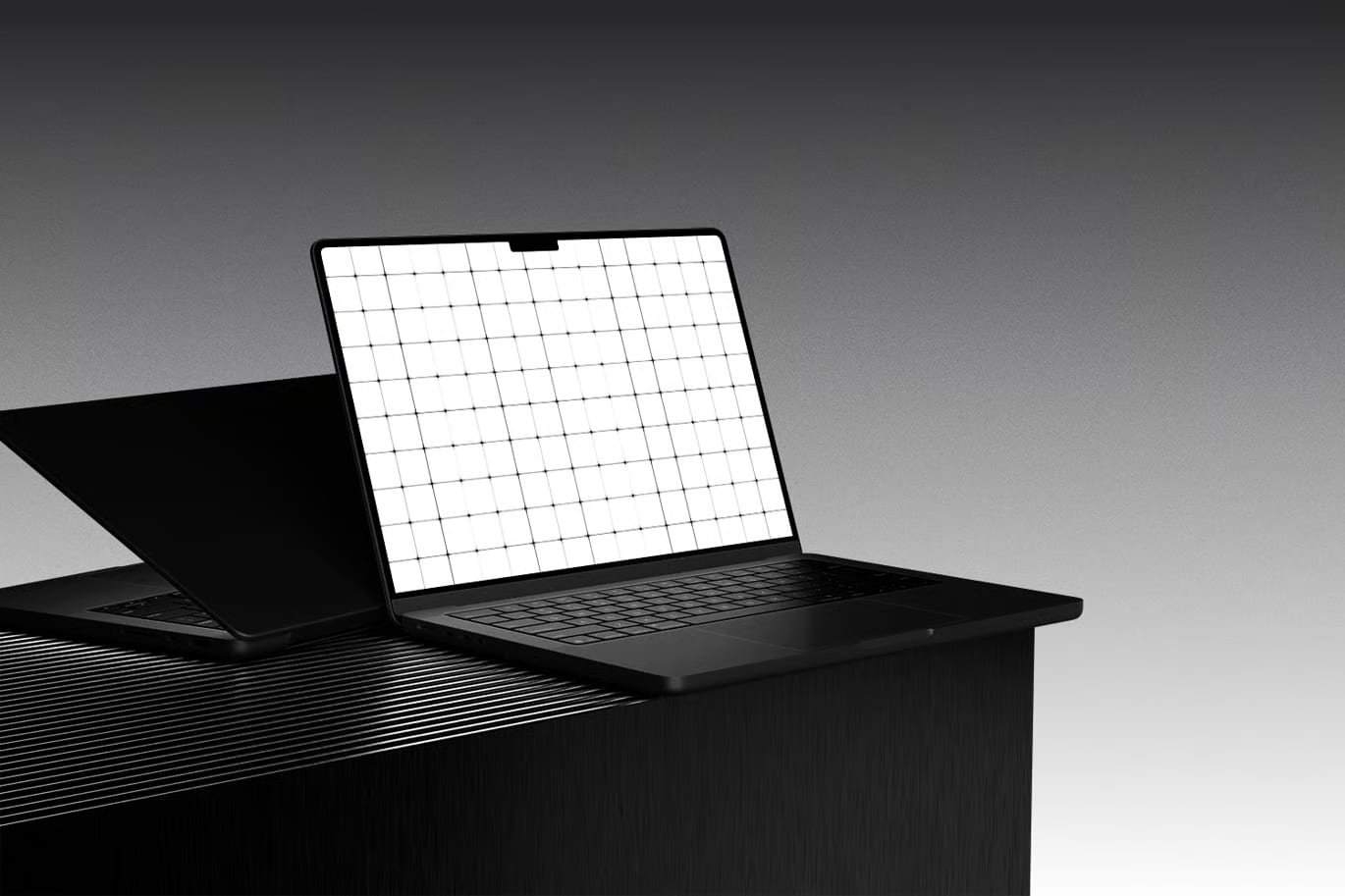 Free Laptop Macbook Pro Screen 001 Mockup 7