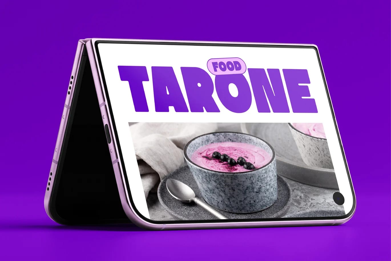 Gigante Free Bold Display Font 7