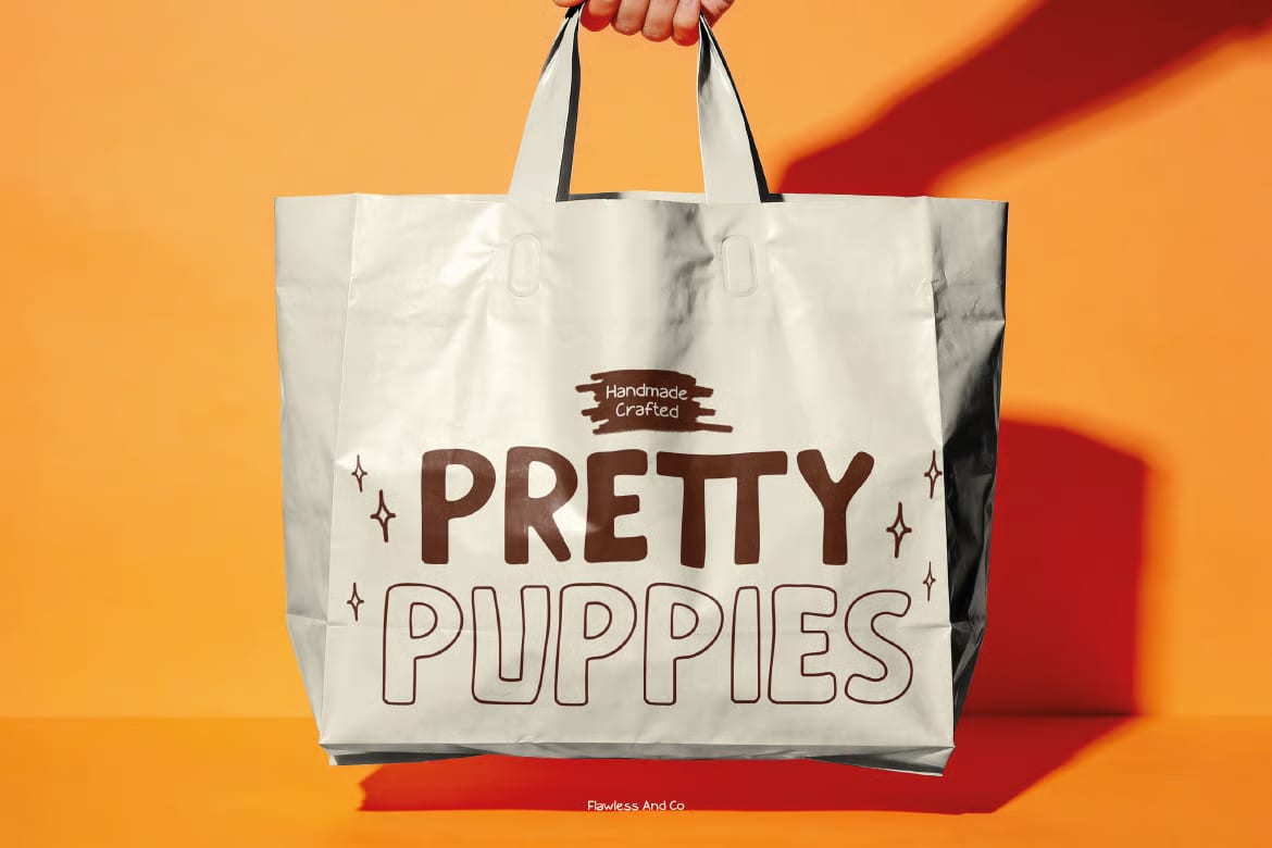 Ohgumi Free Trio Playful Display Font 4