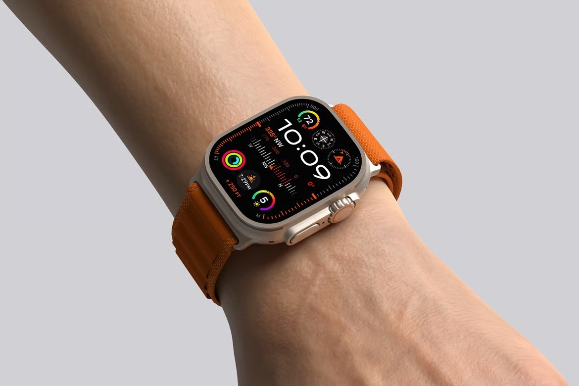 High-Quality-Realistic-Smart-Watch-Mockup-4